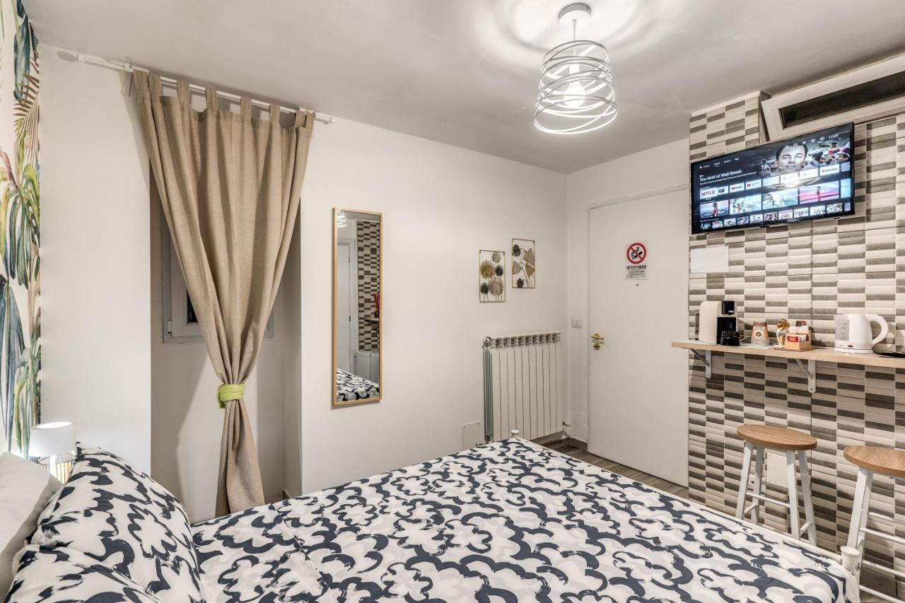 La Pieza Hotel บารี ภายนอก รูปภาพ